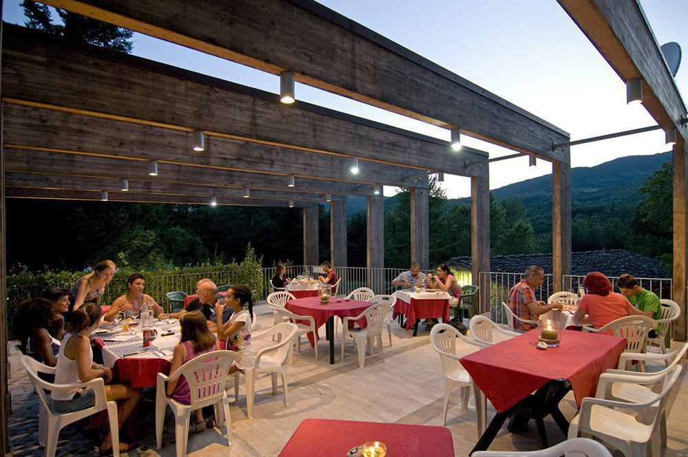 Hotel La Selva 卡莱扎诺 外观 照片