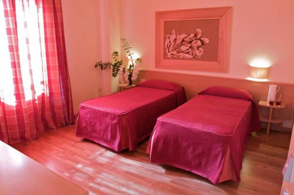 Hotel La Selva 卡莱扎诺 外观 照片