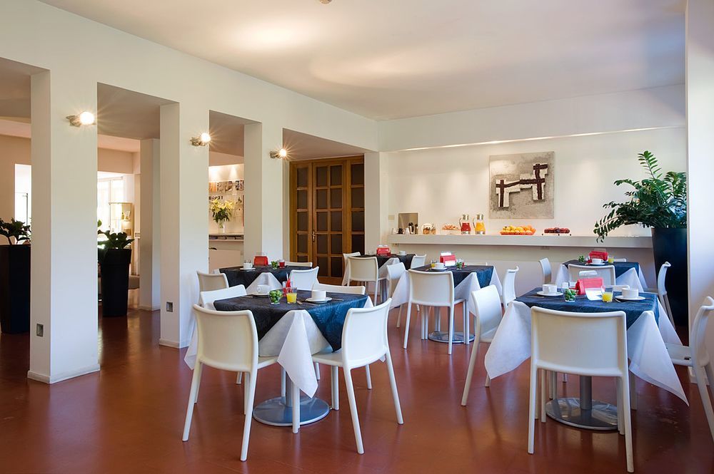 Hotel La Selva 卡莱扎诺 外观 照片