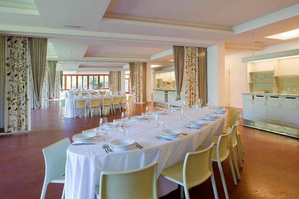 Hotel La Selva 卡莱扎诺 外观 照片